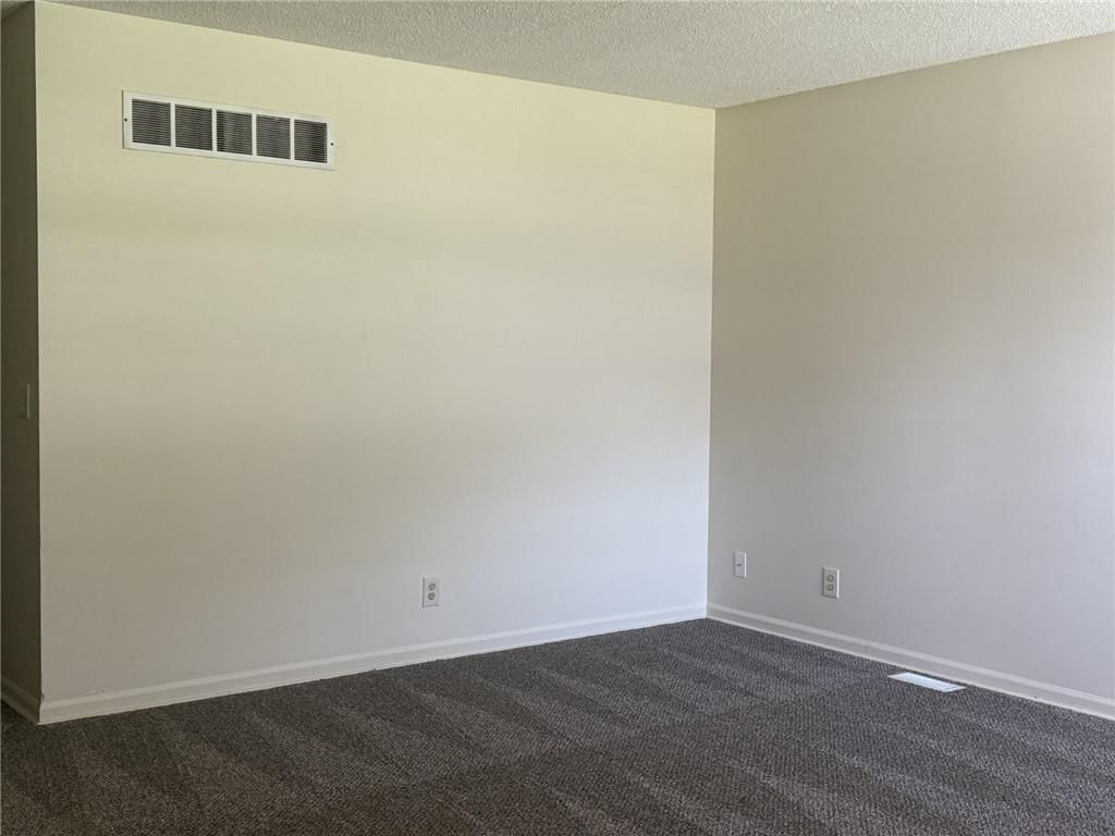 1806 Gates Drive W — photo 7