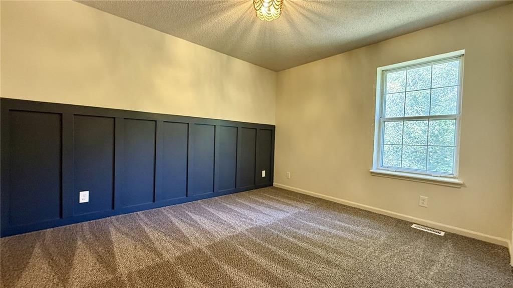 1806 Gates Drive W — photo 10