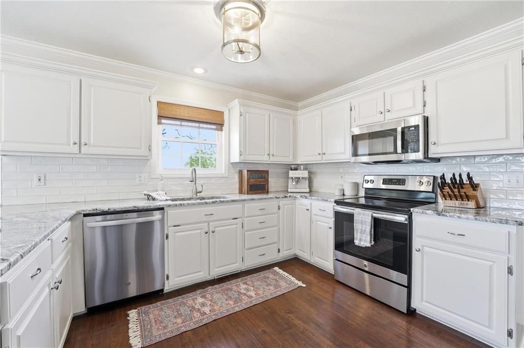 4513 Park Ten Court — photo 8