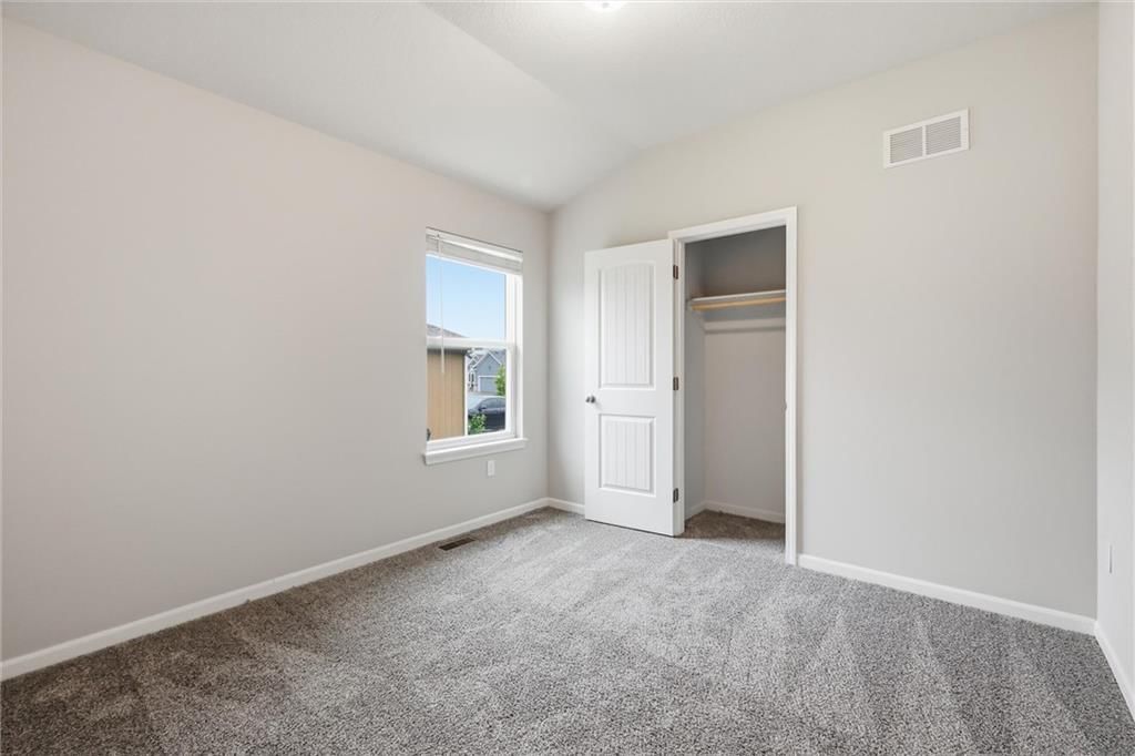 737 S Cypress Street — photo 21