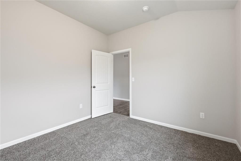 737 S Cypress Street — photo 22