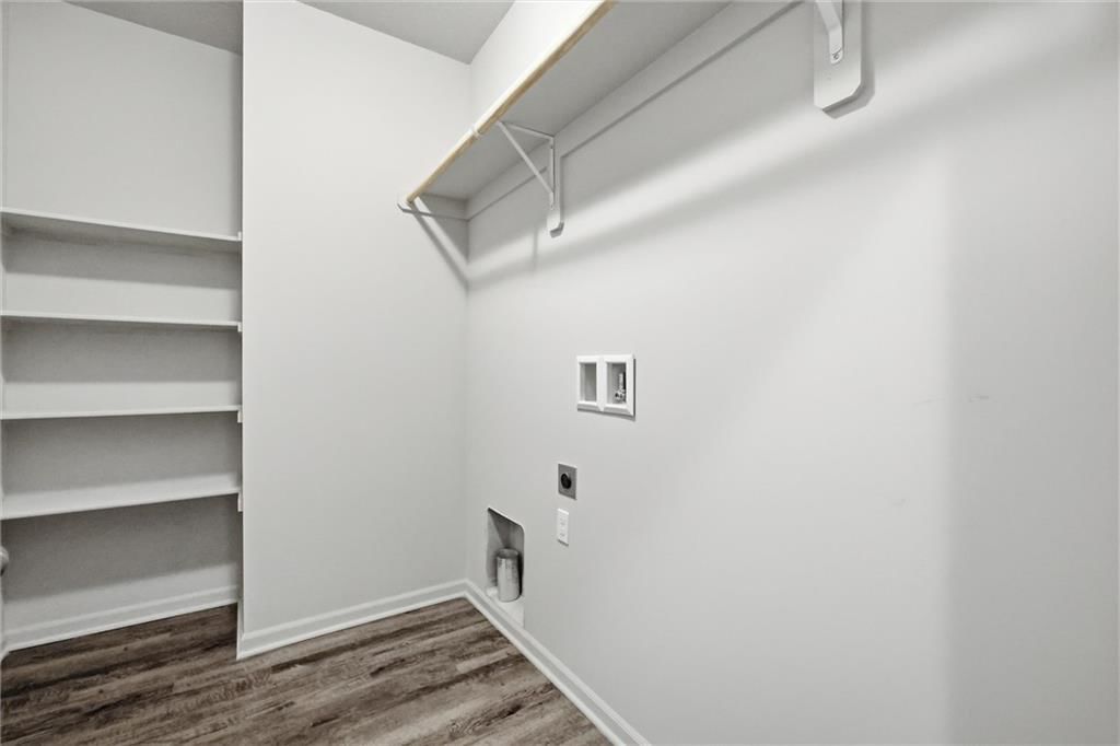 737 S Cypress Street — photo 26