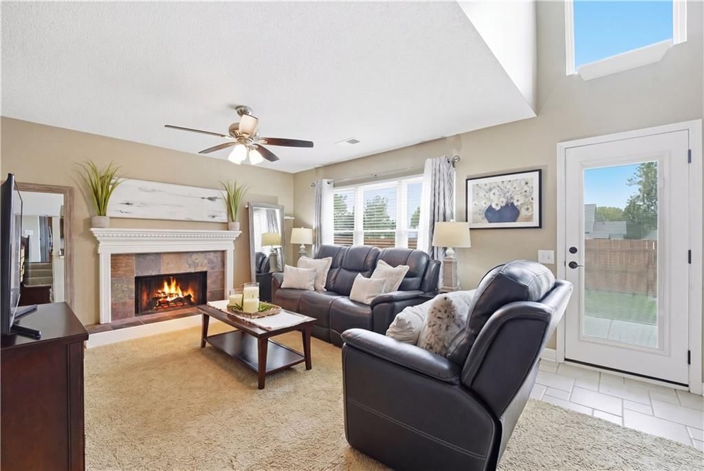 2416 SE 7th Circle — photo 12