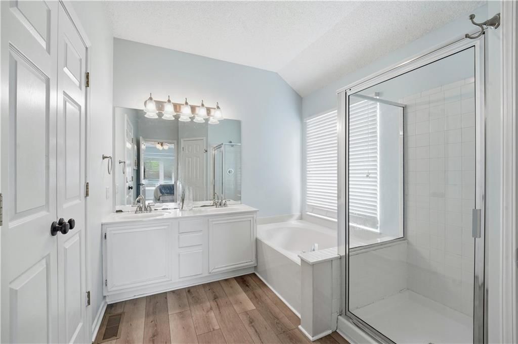 2416 SE 7th Circle — photo 18