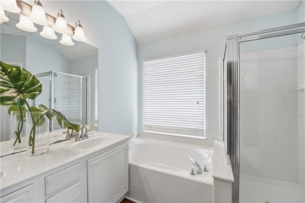 2416 SE 7th Circle — photo 19