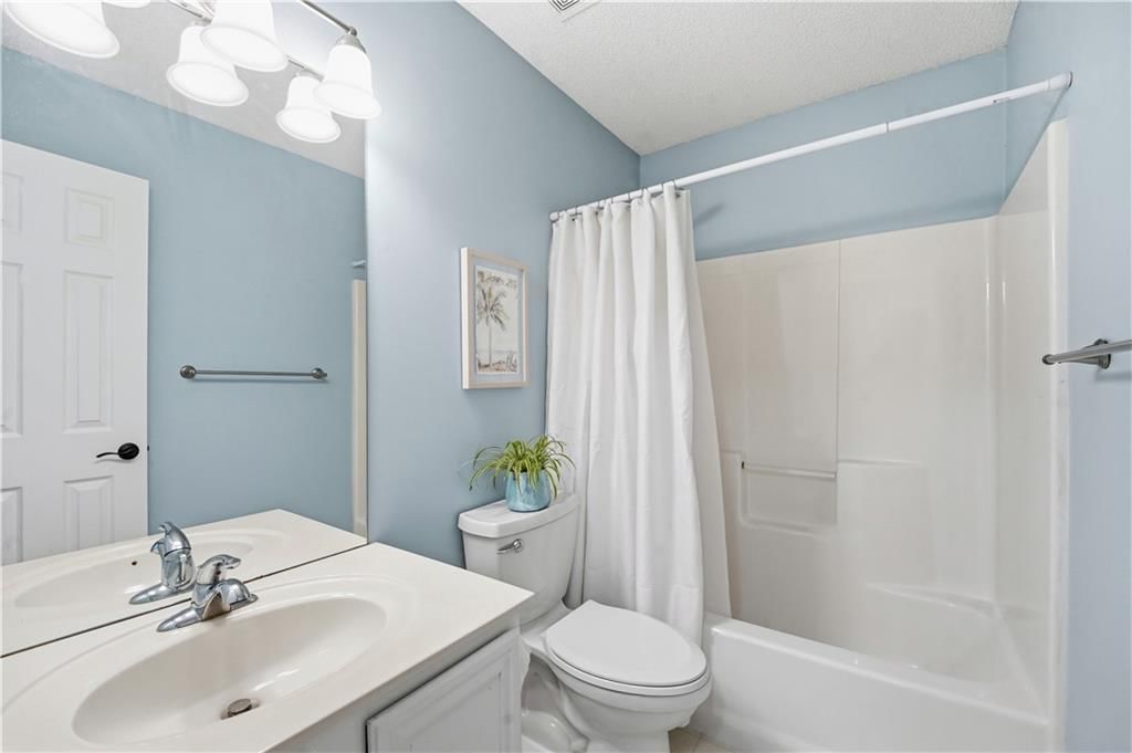 2416 SE 7th Circle — photo 23