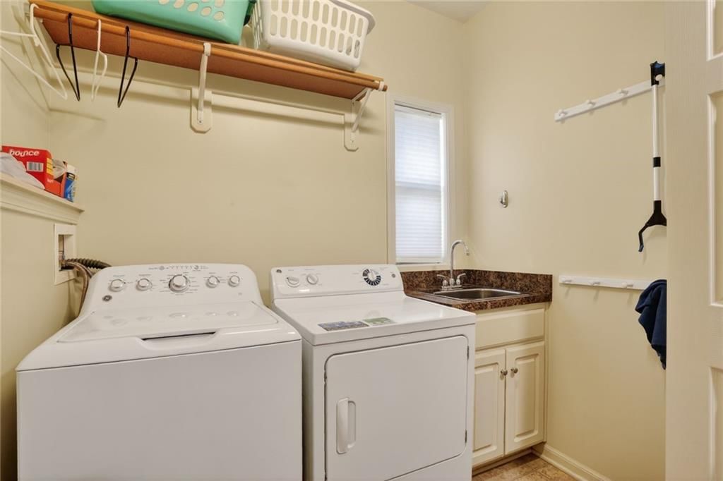 11107 N MADISON Court — photo 12