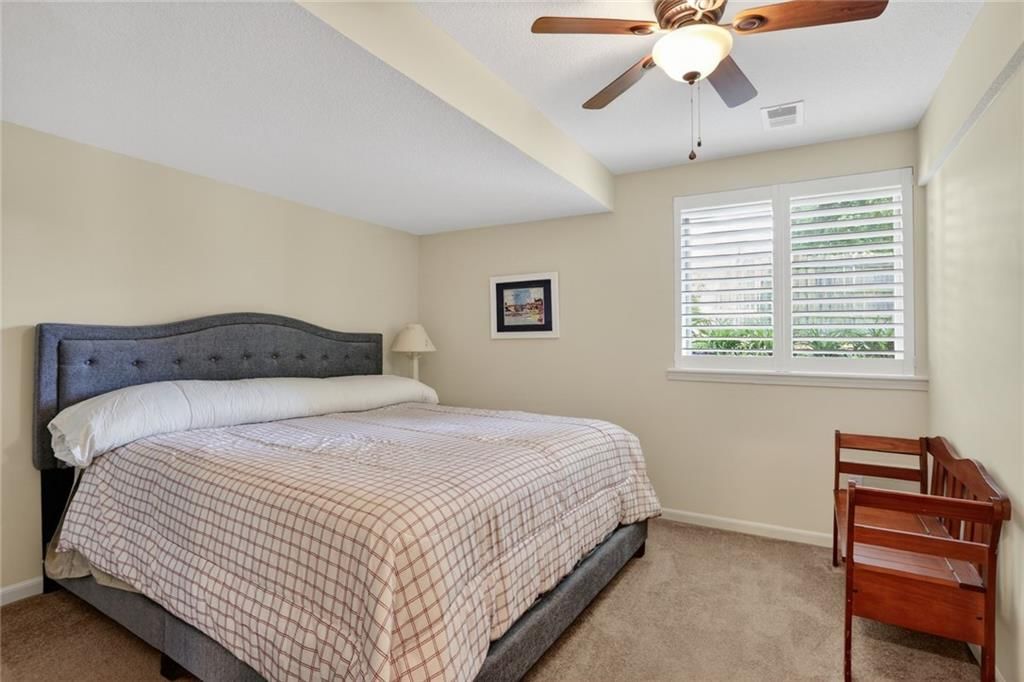 11107 N MADISON Court — photo 23