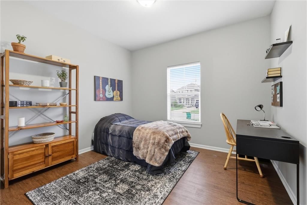 315 N Laurel Street — photo 20