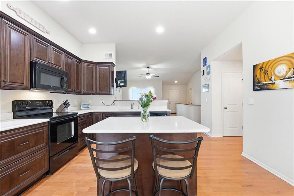 813 Emerson Drive — photo 12