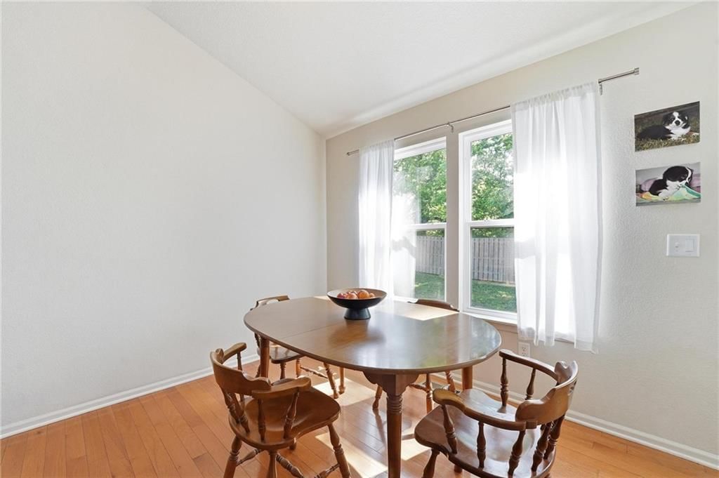 813 Emerson Drive — photo 13