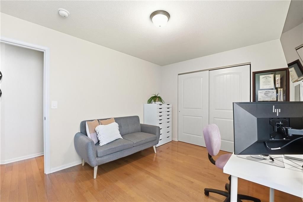 813 Emerson Drive — photo 24