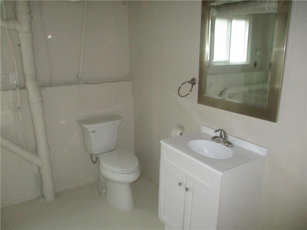 311 Jackson Avenue — photo 21