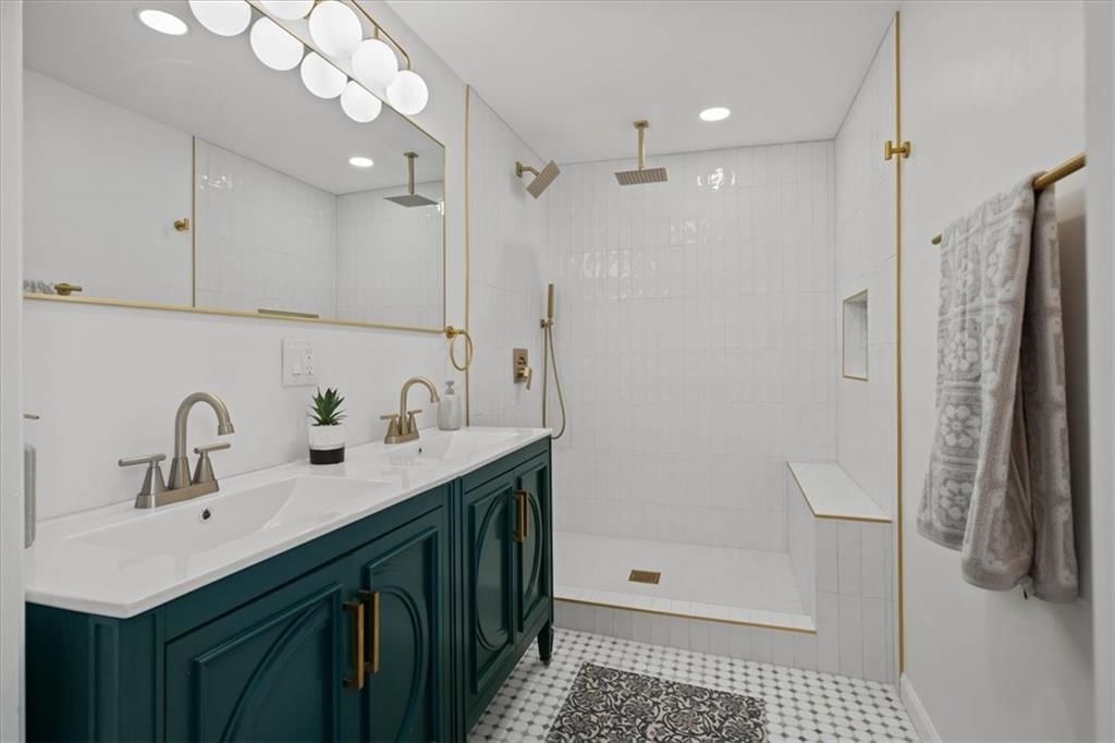 4125 Terrace Street — photo 17