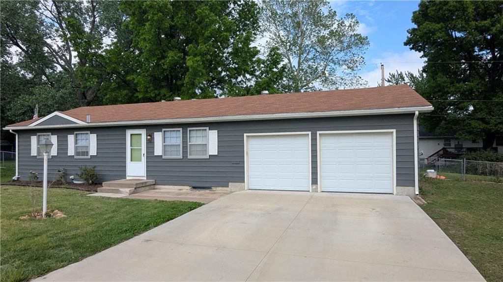 3622 SE Pinecrest Court SE — photo 5