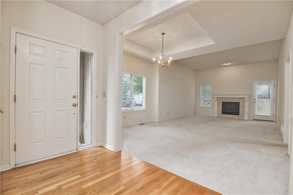 6316 W 145th Street — photo 3