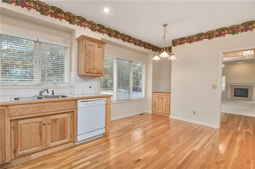 6316 W 145th Street — photo 17