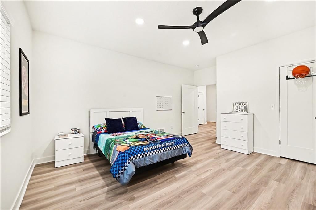 8820 Cortez Street — photo 23