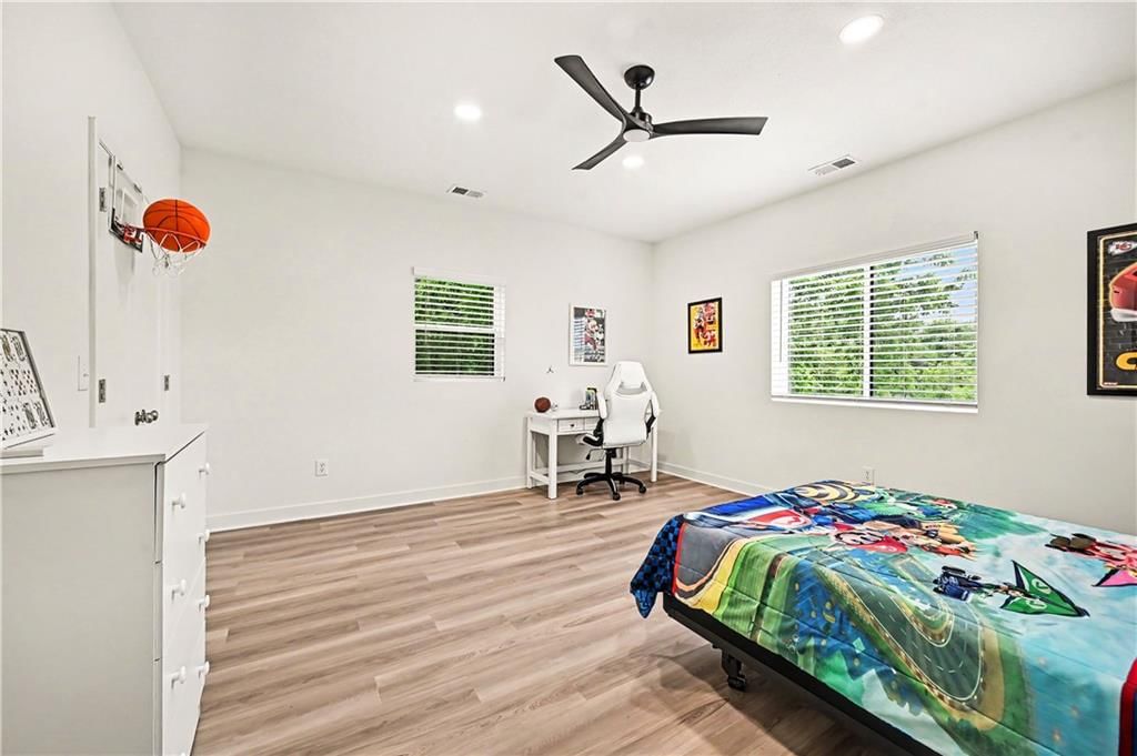 8820 Cortez Street — photo 24