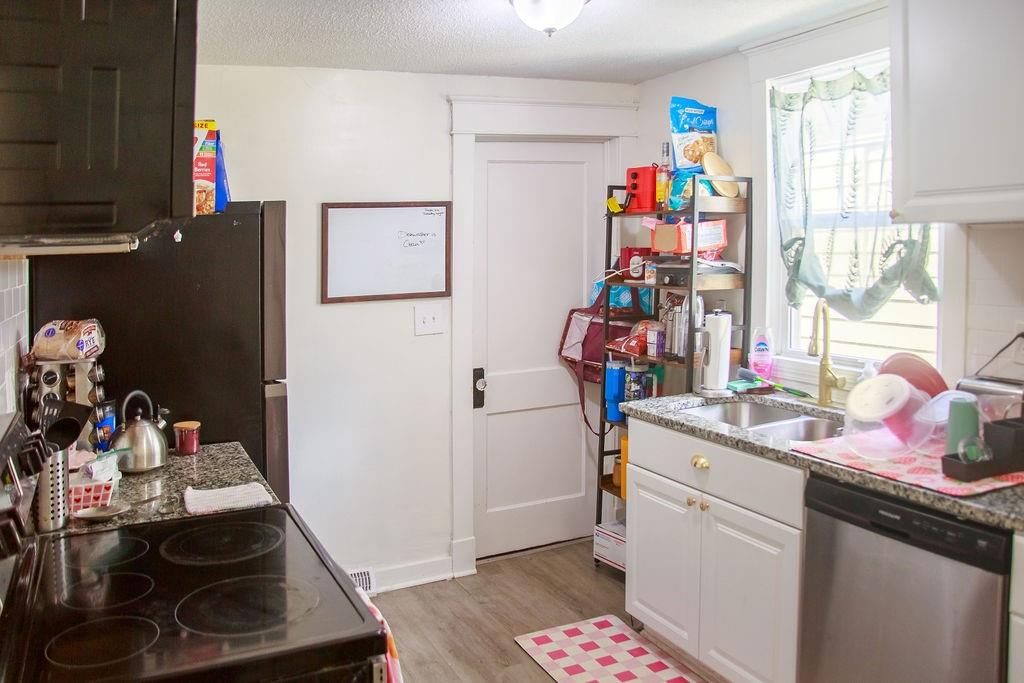 2923 Parkwood Boulevard — photo 8