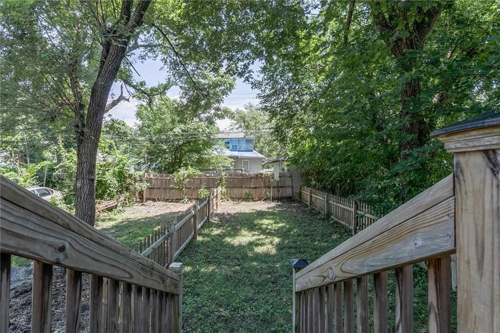 5427 Euclid Avenue — photo 26