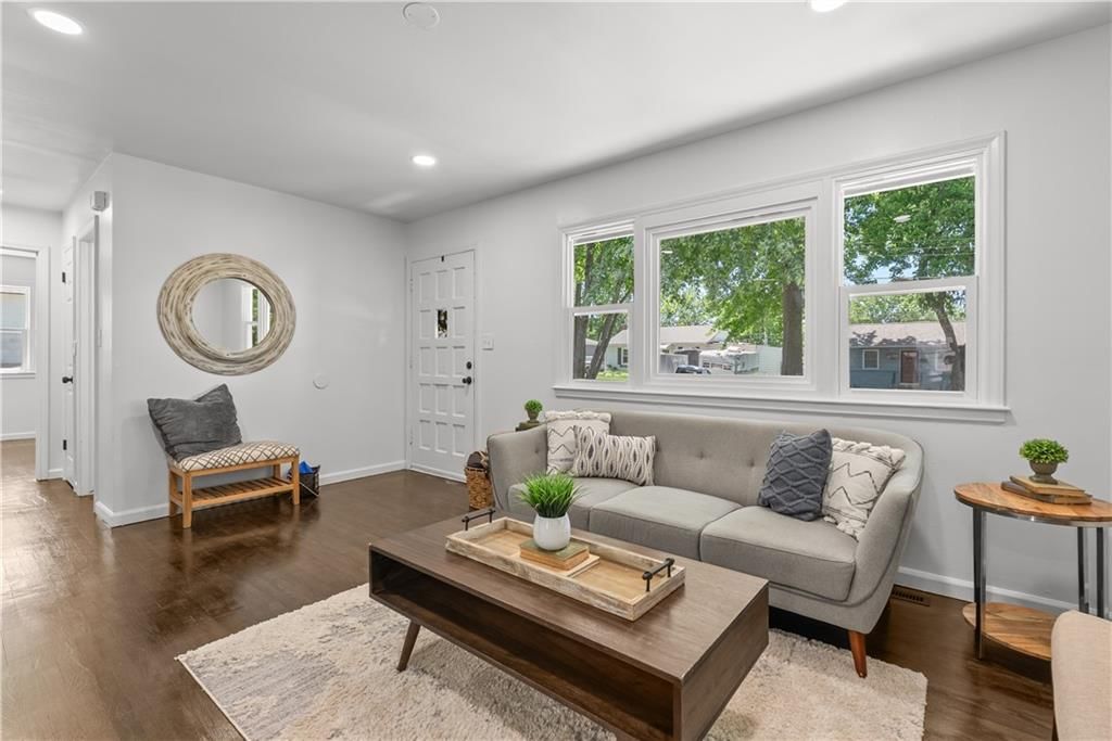 1415 N High Street — photo 5