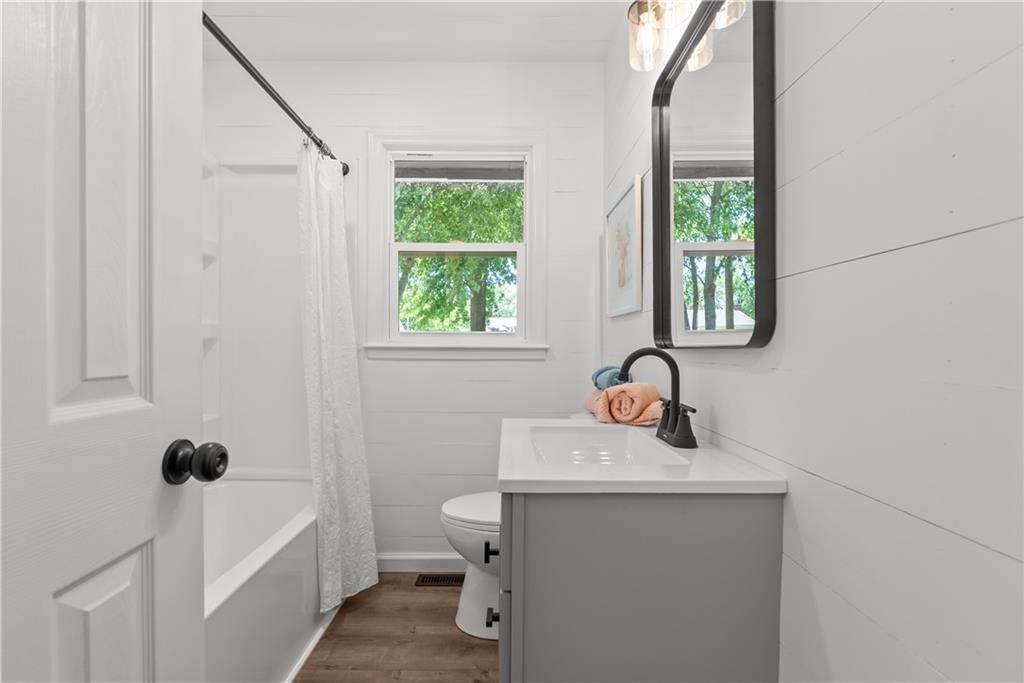1415 N High Street — photo 18