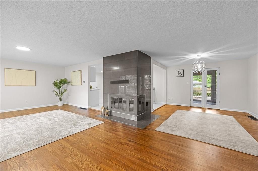 5105 S Marion Avenue — photo 5