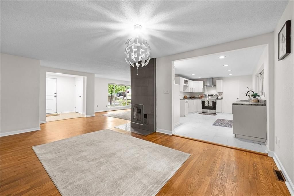 5105 S Marion Avenue — photo 9