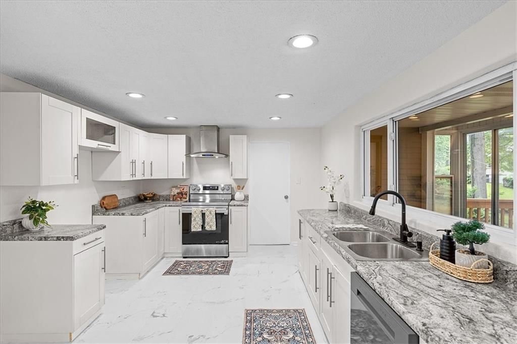 5105 S Marion Avenue — photo 11
