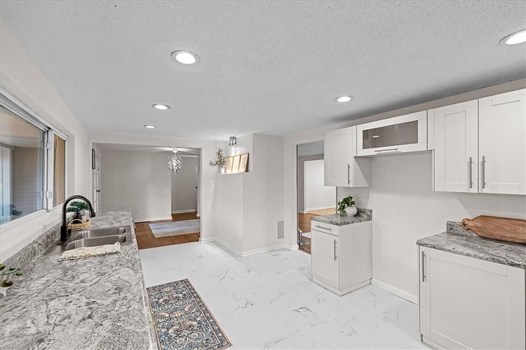 5105 S Marion Avenue — photo 12