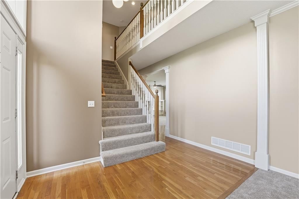 8224 W 123rd Street — photo 3