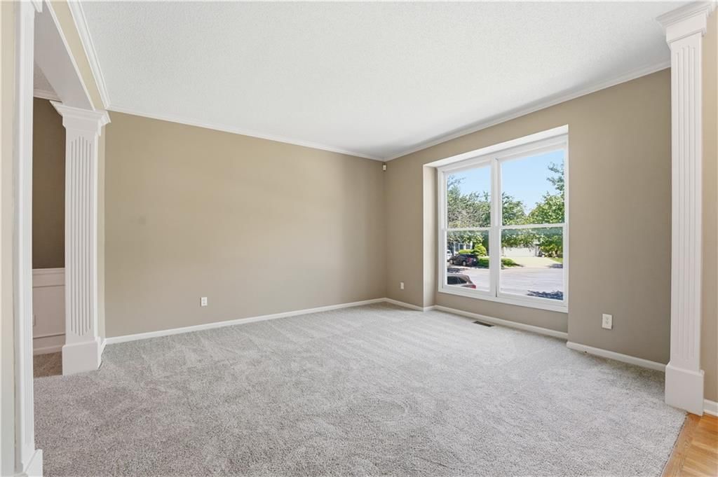 8224 W 123rd Street — photo 5