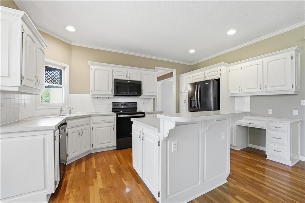 8224 W 123rd Street — photo 14