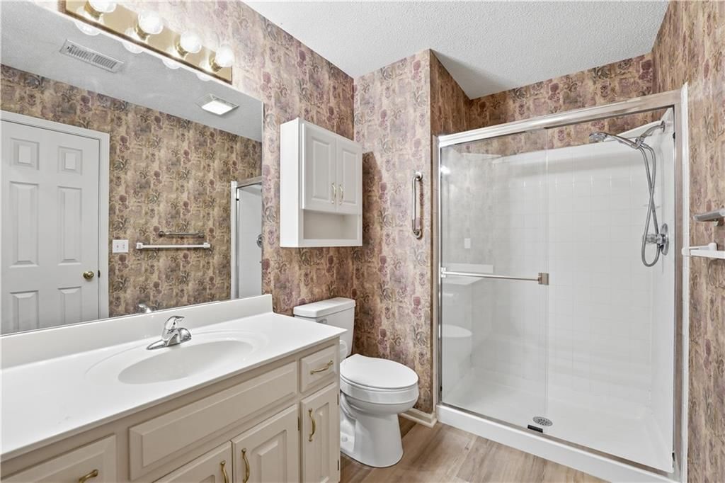 8224 W 123rd Street — photo 37
