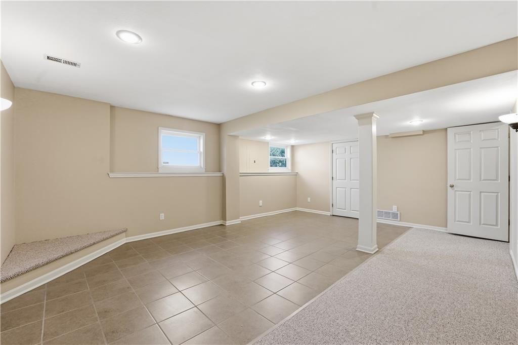 8224 W 123rd Street — photo 45