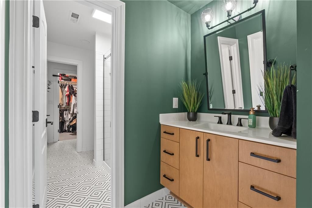 4206 NE Edmonson Court — photo 35