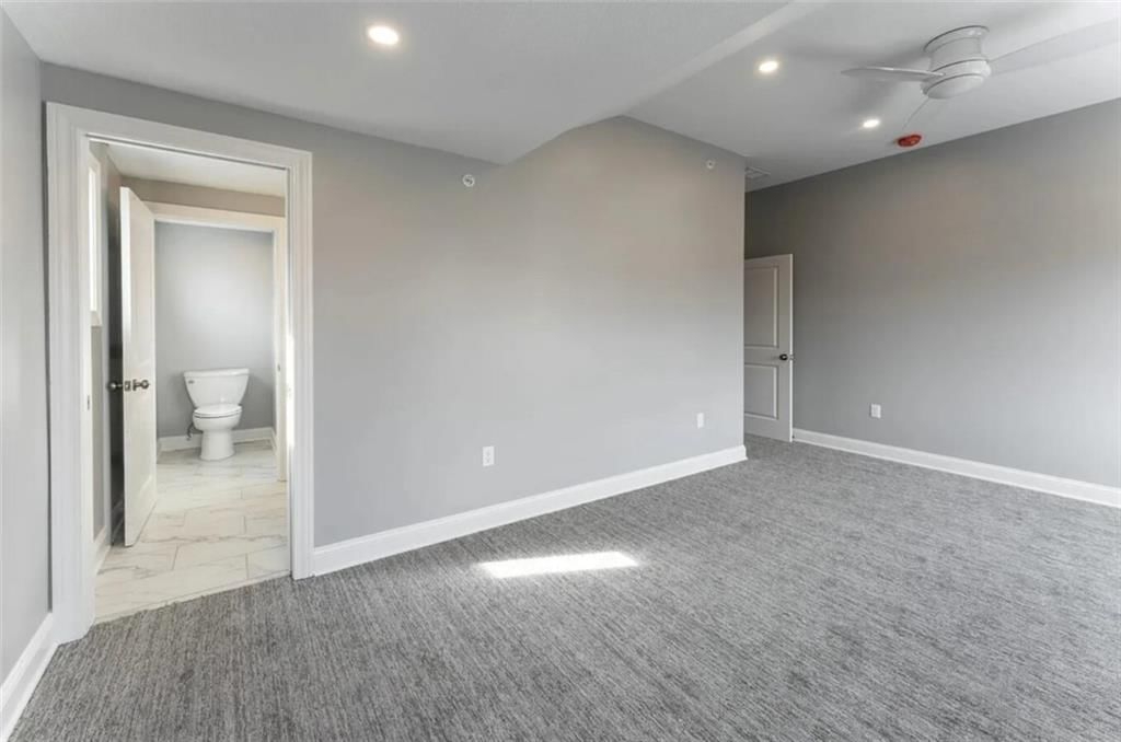 4464 Broadway Boulevard — photo 7