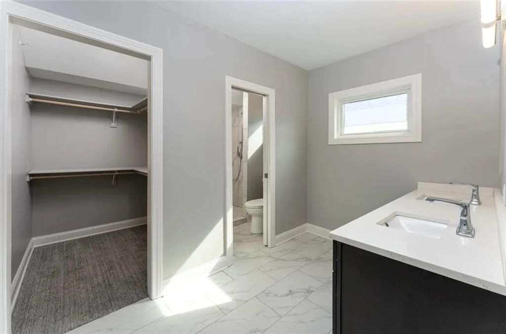 4464 Broadway Boulevard — photo 13