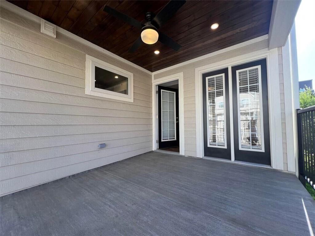 4464 Broadway Boulevard — photo 18