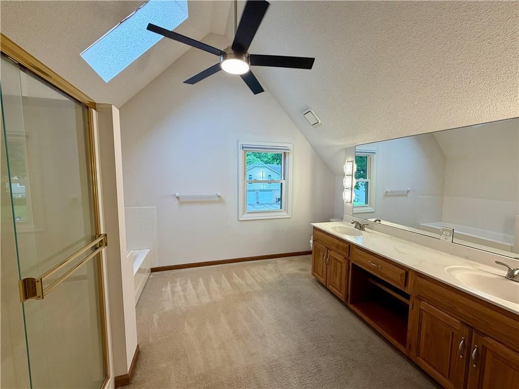 204 NE 6th Street — photo 17