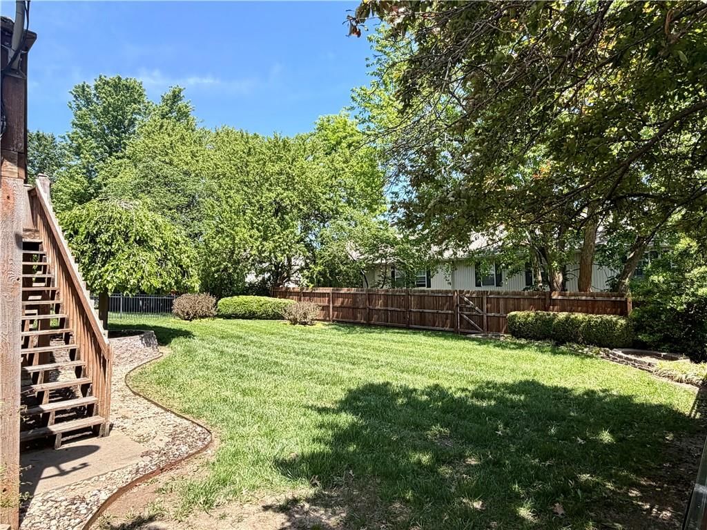 204 NE 6th Street — photo 34