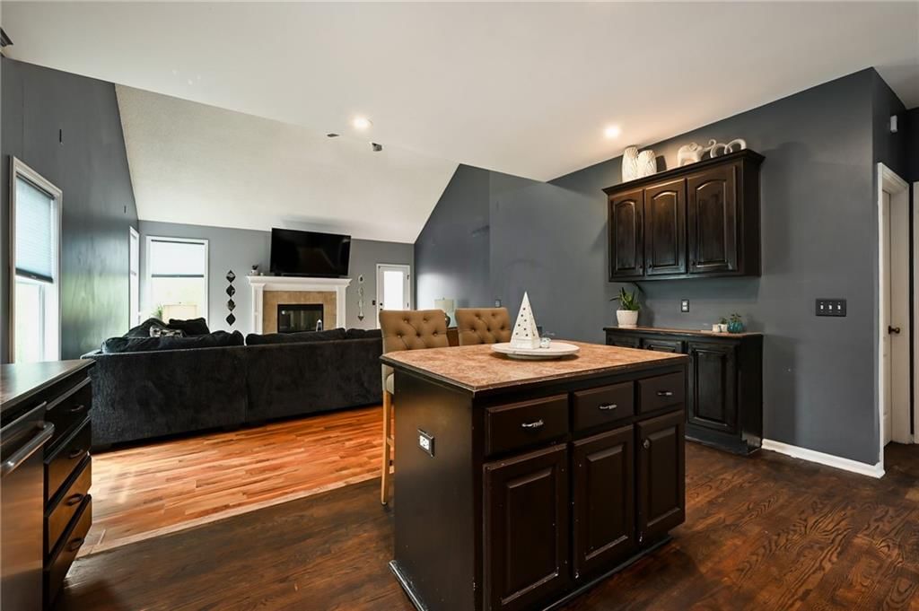 712 S Adams Street — photo 15