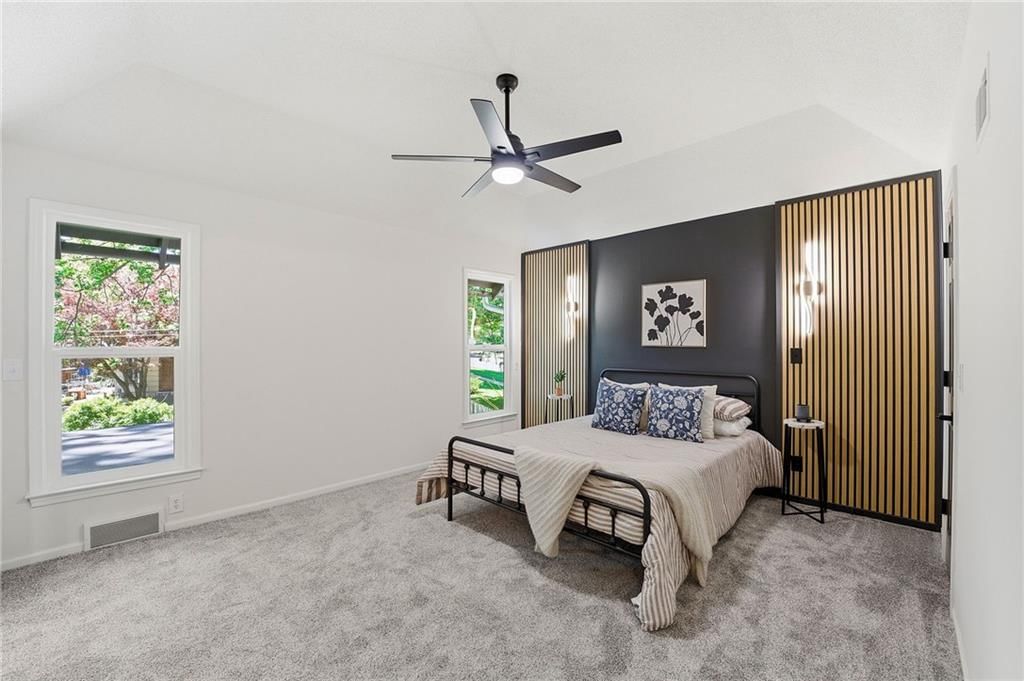 9100 Dearborn Street — photo 15