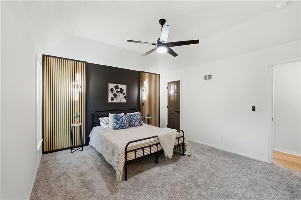 9100 Dearborn Street — photo 16