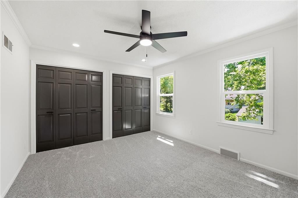 9100 Dearborn Street — photo 18