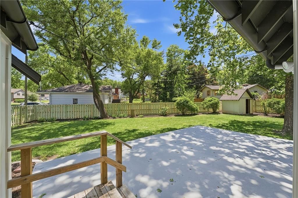 9100 Dearborn Street — photo 31