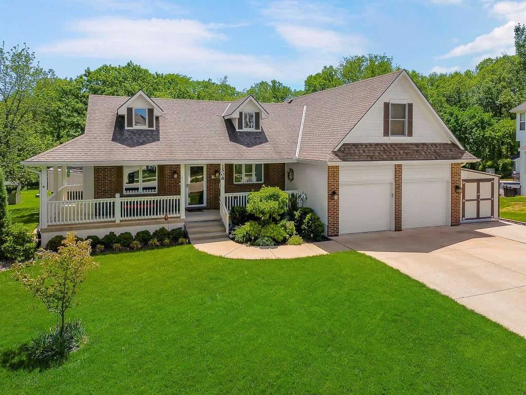 1508 Winchester Drive — photo 2