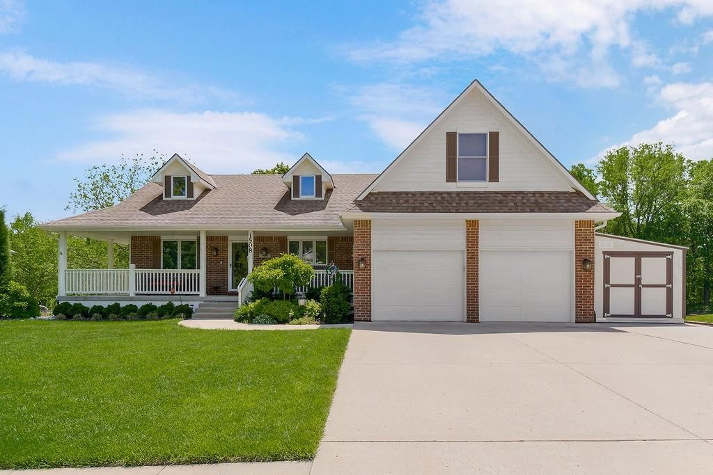 1508 Winchester Drive — photo 3