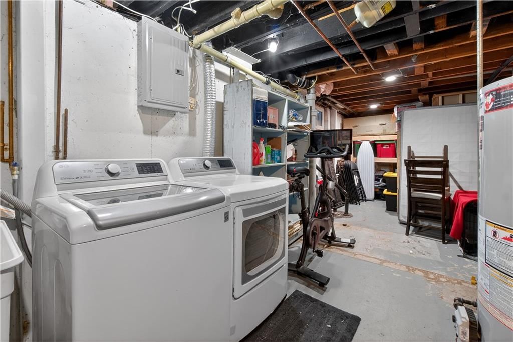 7721 W 96th Terrace — photo 35